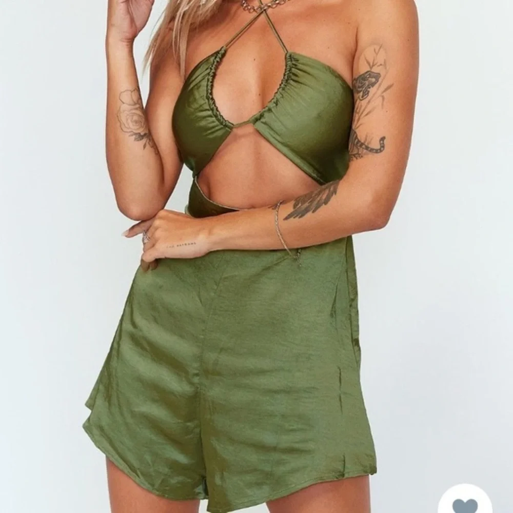 Nova romper - Picture 1 of 4
